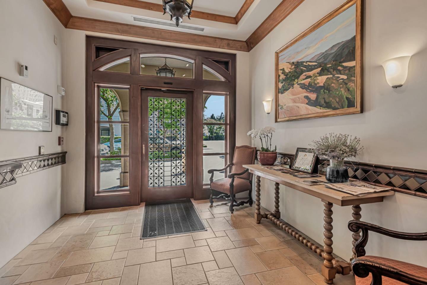 Property Photo: 555 Byron Street 105 CA 94301