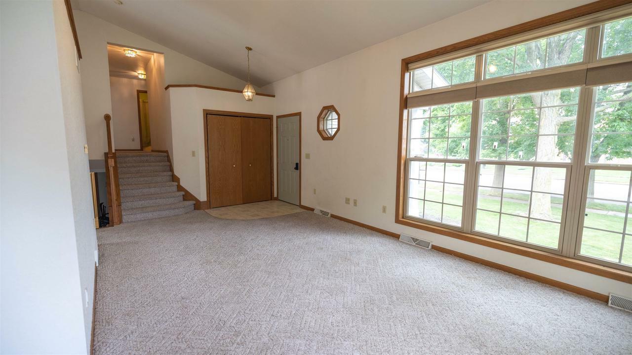 Property Photo: 301 Lincoln Avenue WI 53579