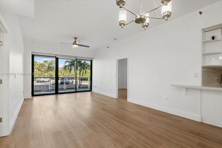 Property Photo: 20505 E Country Club Dr 132 FL 33180
