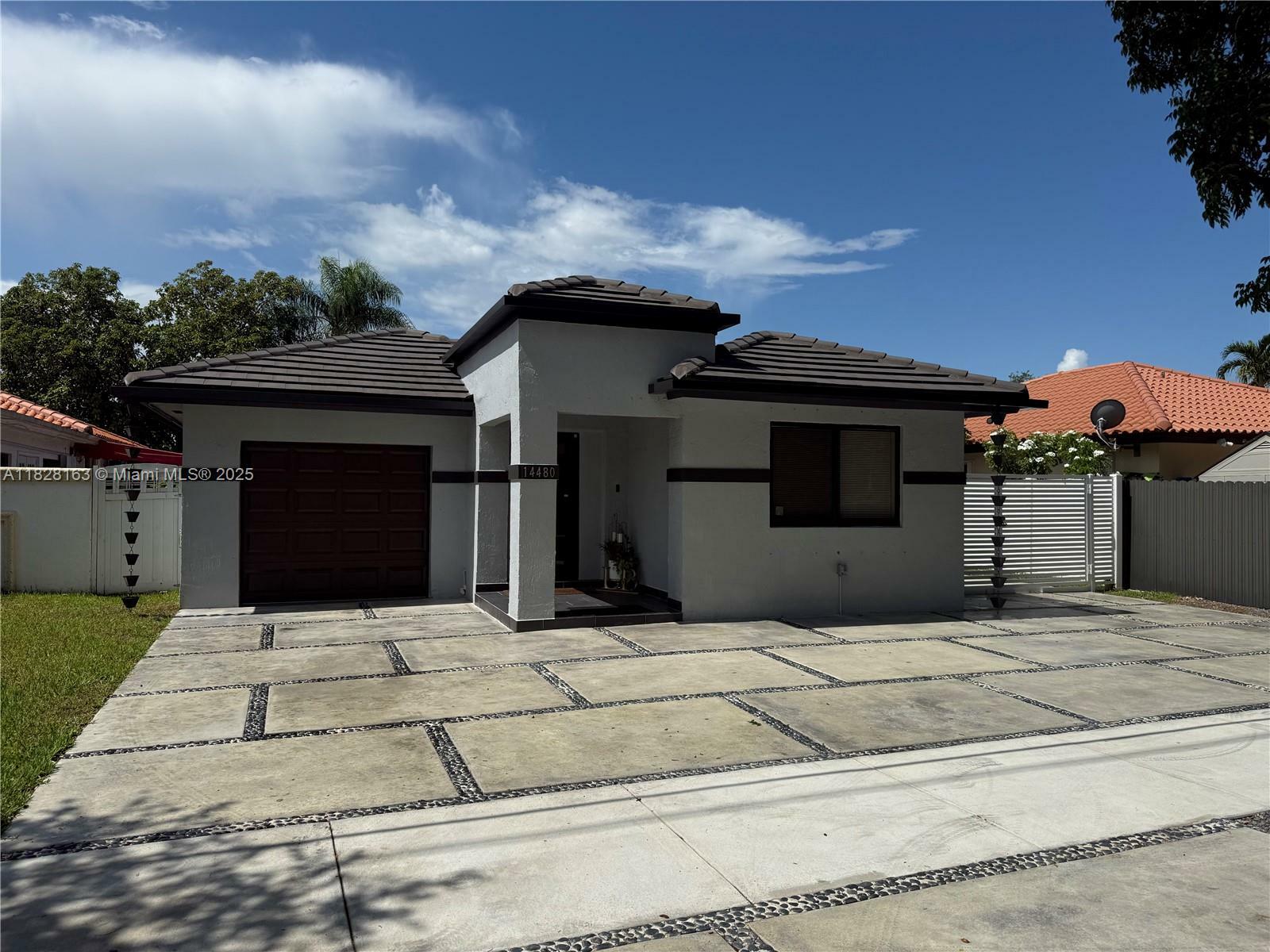 Property Photo: 14480 SW 112th St FL 33186