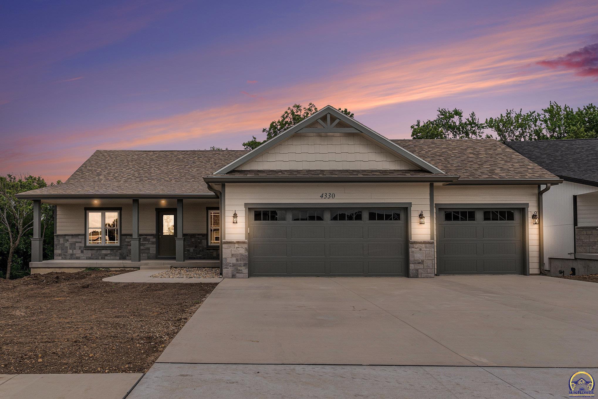 Property Photo: 4330 SW Lakeside Dr KS 66610