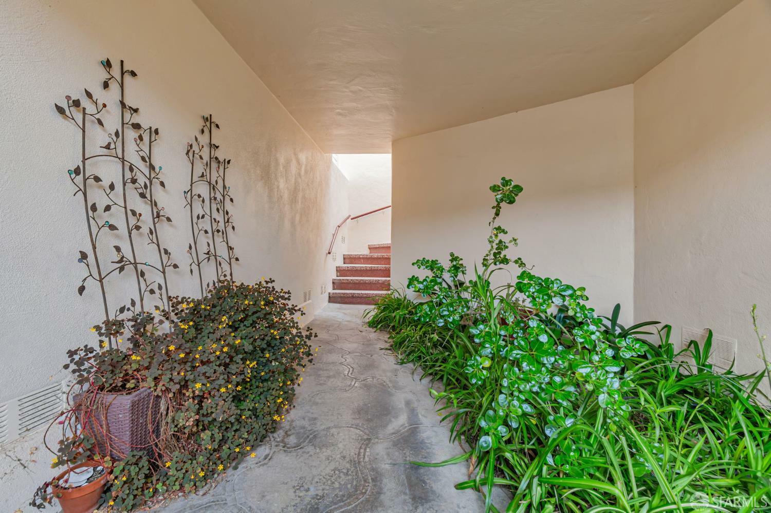 Property Photo: 1862 42nd Avenue CA 94122