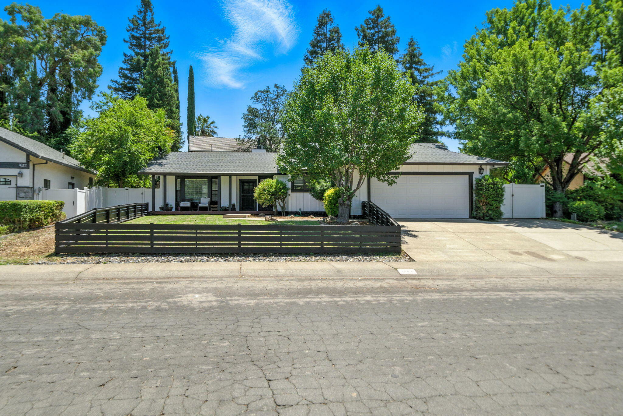 1683 Lakeside Drive  Redding CA 96001 photo
