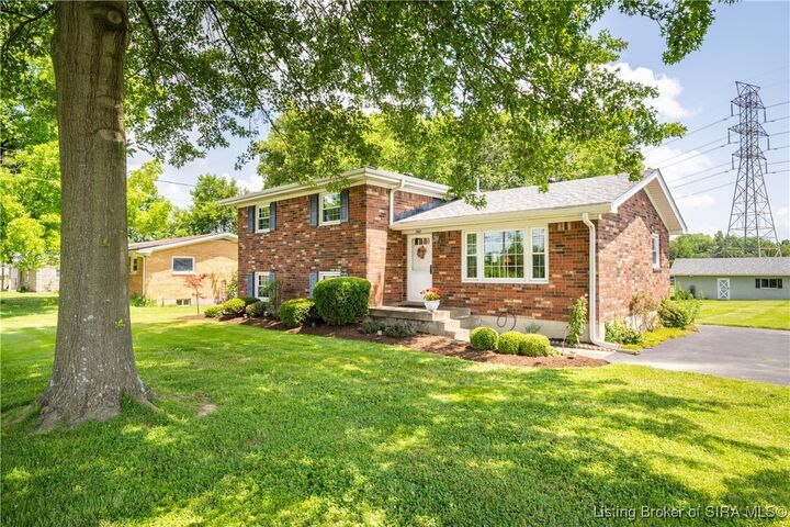 Property Photo: 3512 Holmans Lane IN 47130