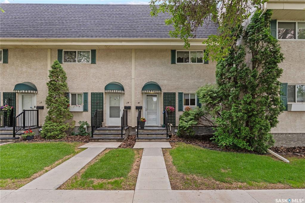 Property Photo: 21 Ryan Road SK S4S 6X9