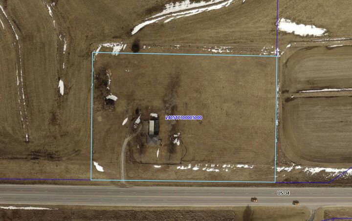 Property Photo:  1139 US-34  IA 51533 