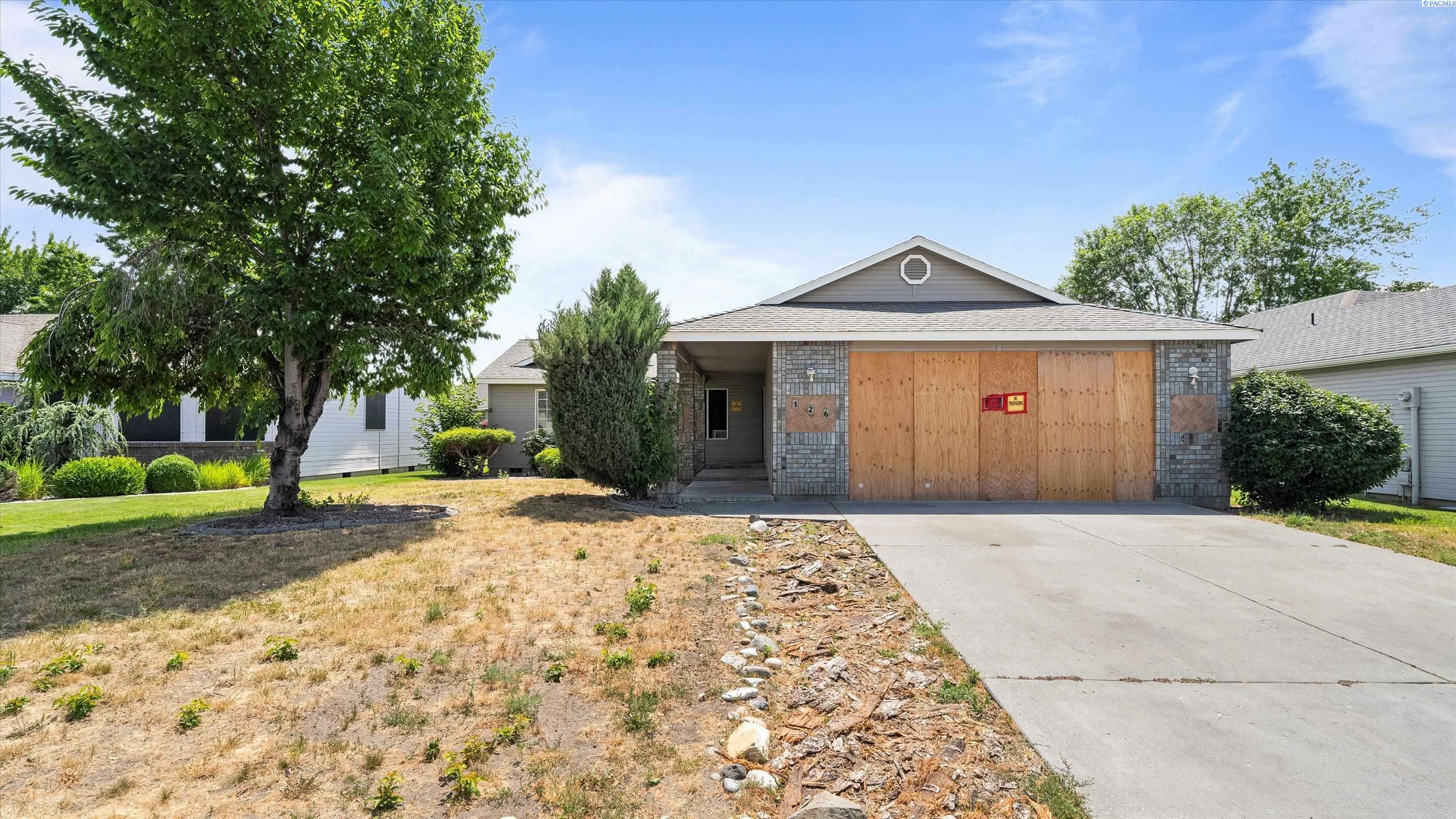 126 Willow Circle  Pasco WA 99301 photo