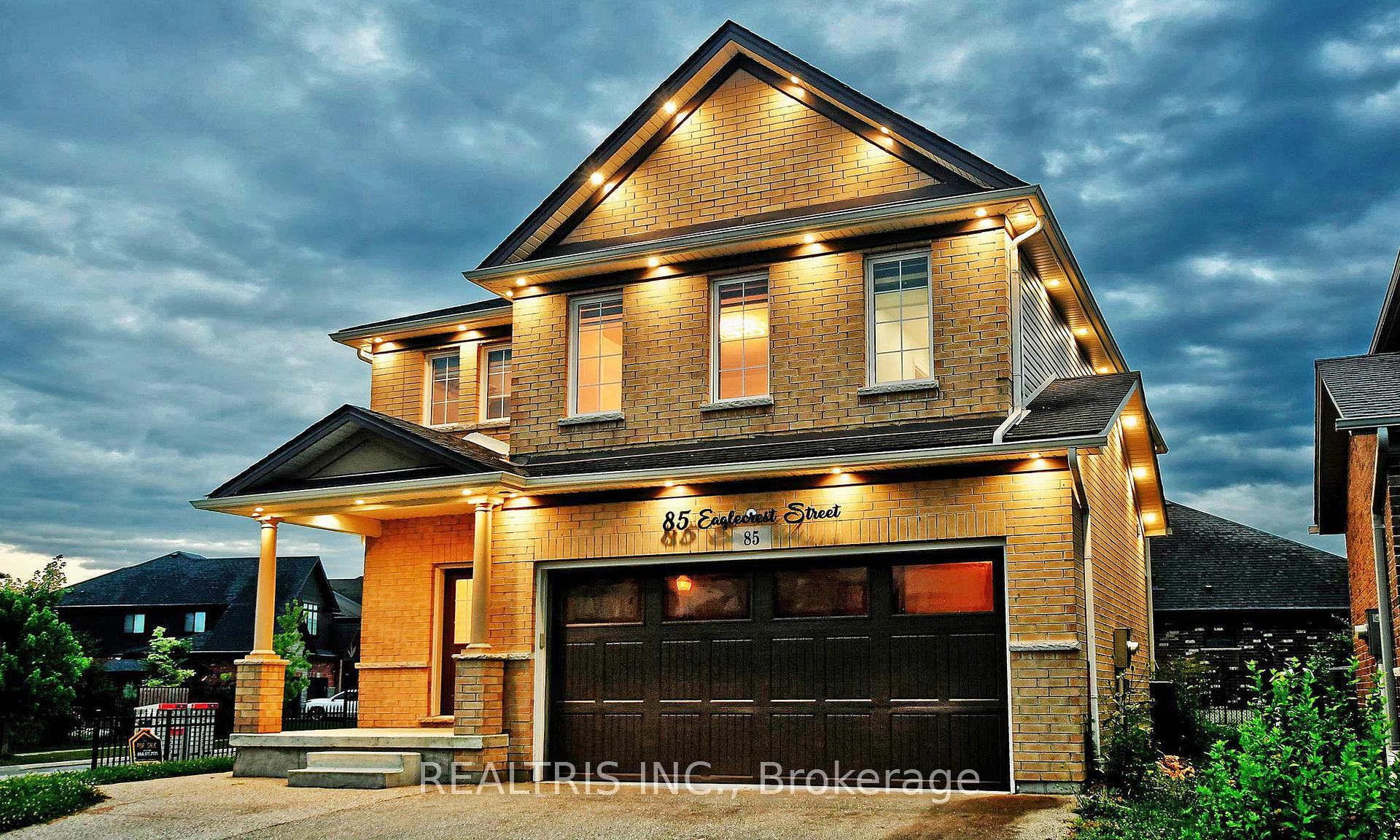 Property Photo: 85 Eaglecrest Street ON N2K 0C7