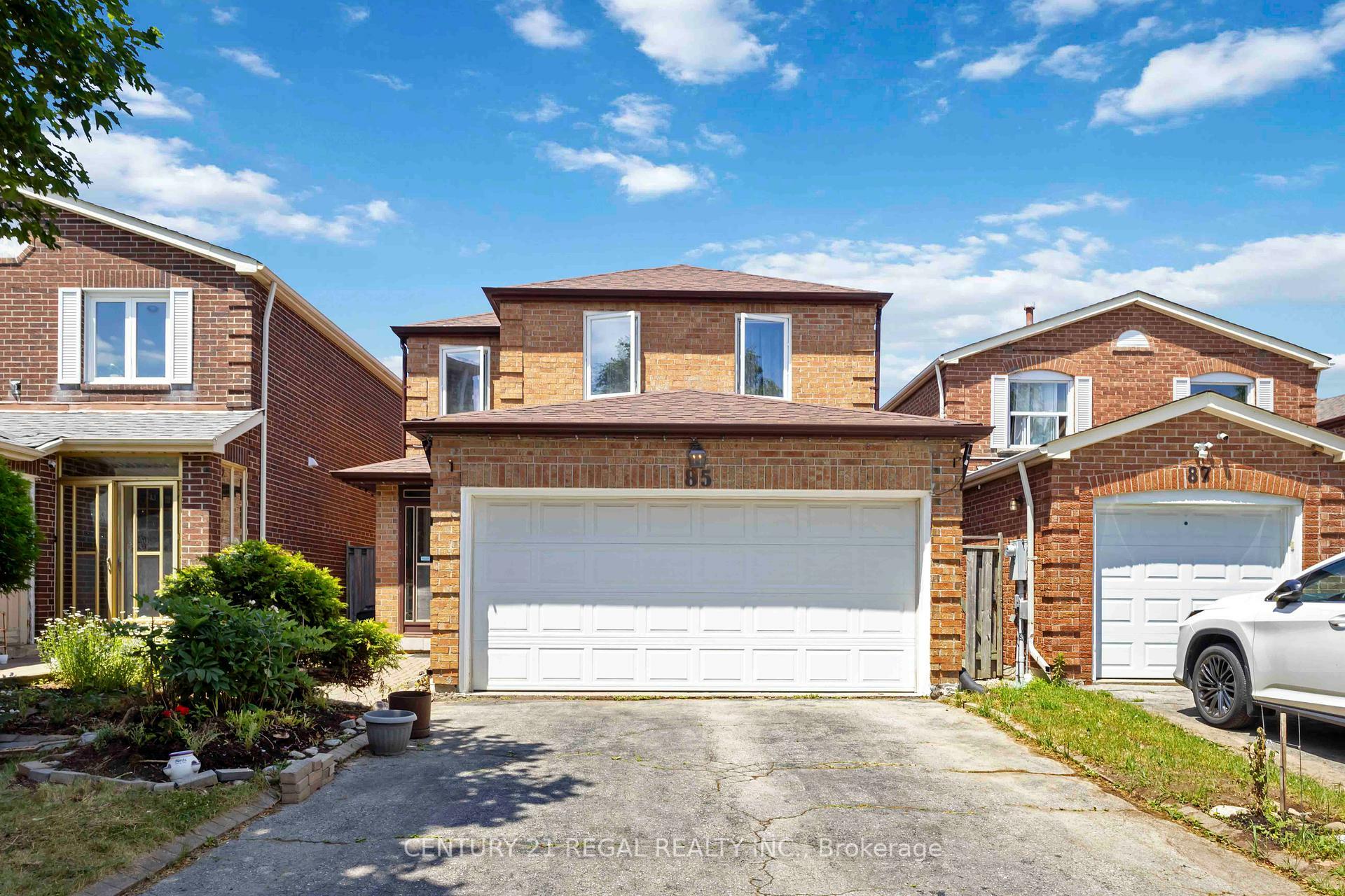 Photo de la propriété: 85 Nettlecreek Crescent ON M1V 4L2