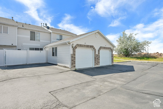 Property Photo: 397 W 1925 N UT 84414