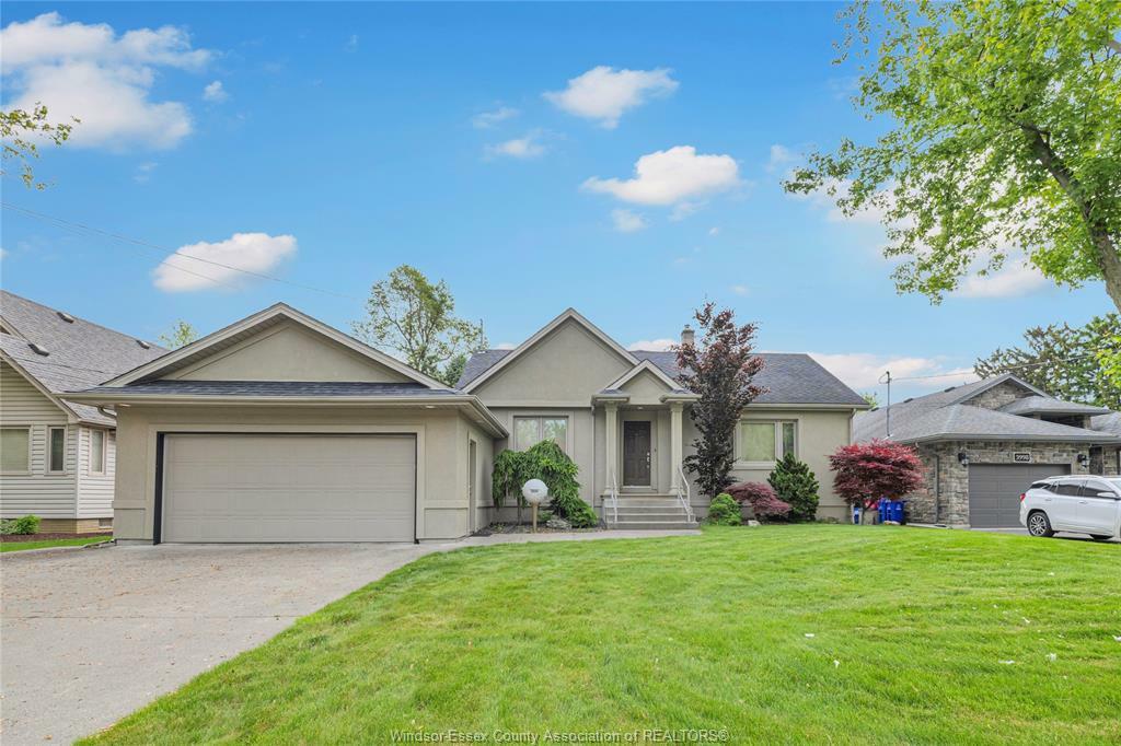 Property Photo: 3994 Roseland West ON N9G 1Z8