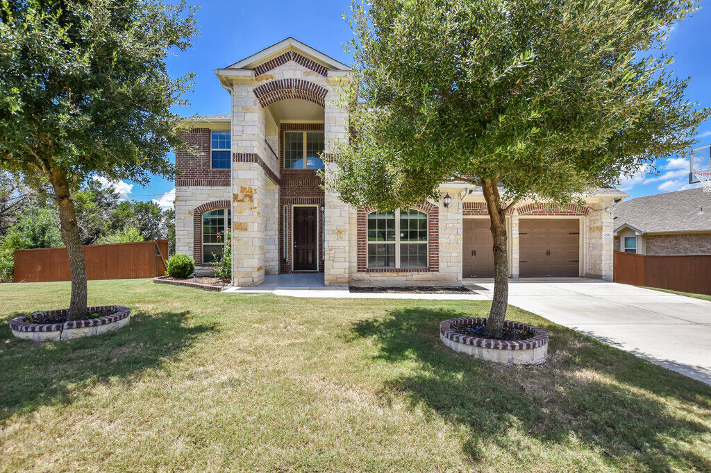 Property Photo: 2521 Blended Tree Ranch Drive TX 78641