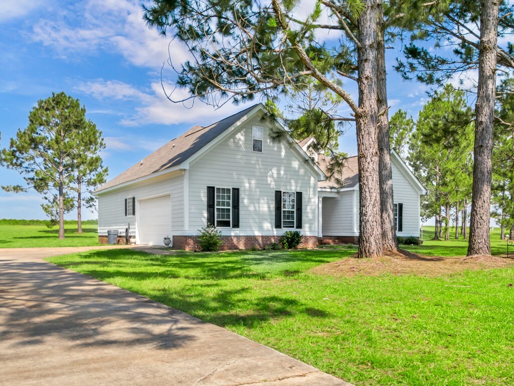 Property Photo: 106 Canvasback Drive GA 31763