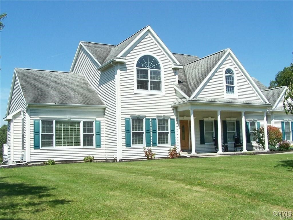 3307 Walden Oaks Boulevard  Cortland NY 13045 photo