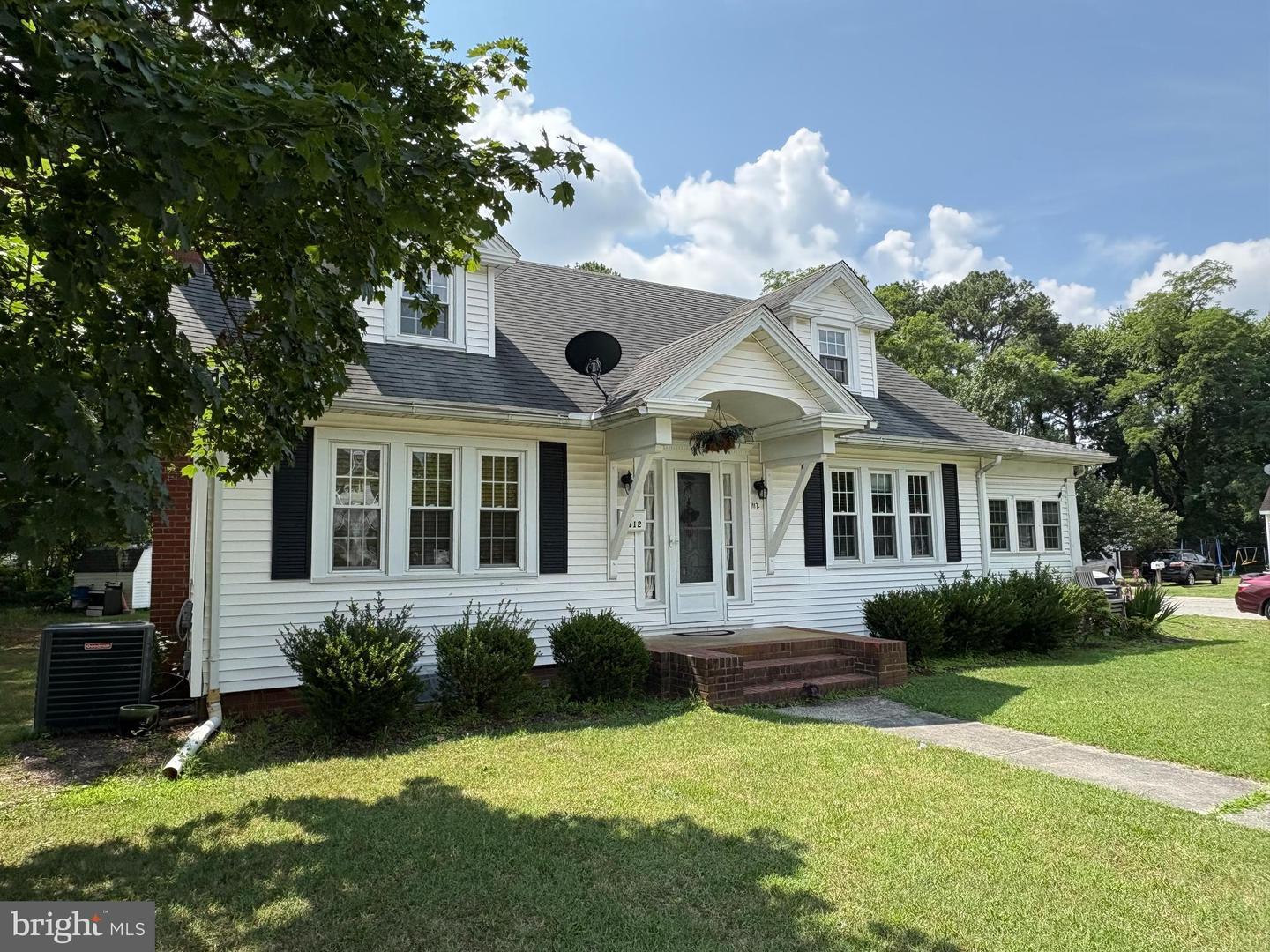 Property Photo:  1112 E Main Street  MD 21804 
