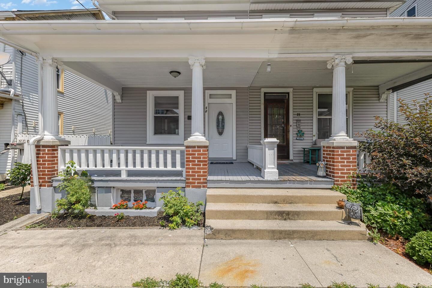 Property Photo: 40 N Grant Street PA 17078
