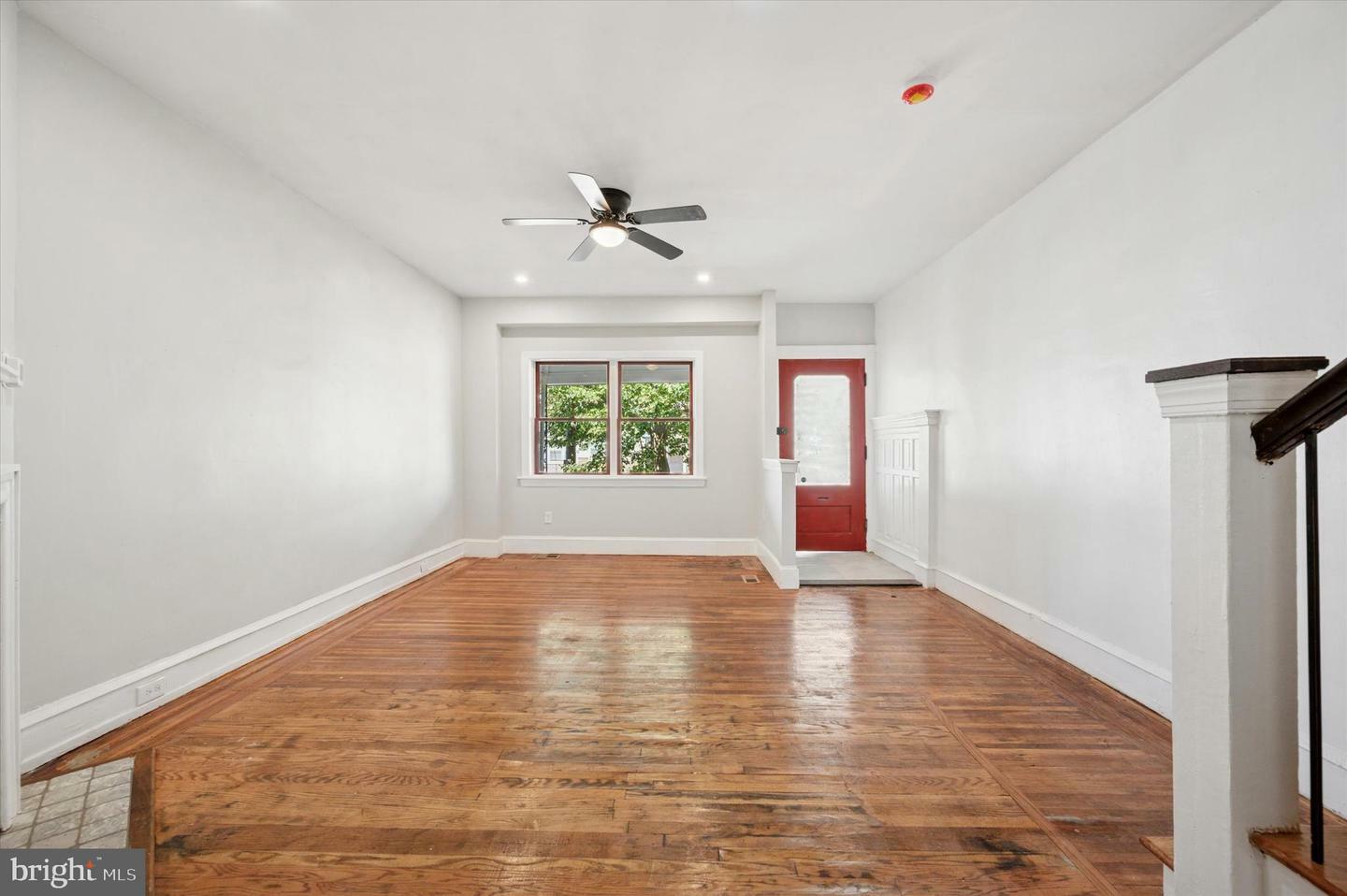 Property Photo: 4933 N 10th Street PA 19141
