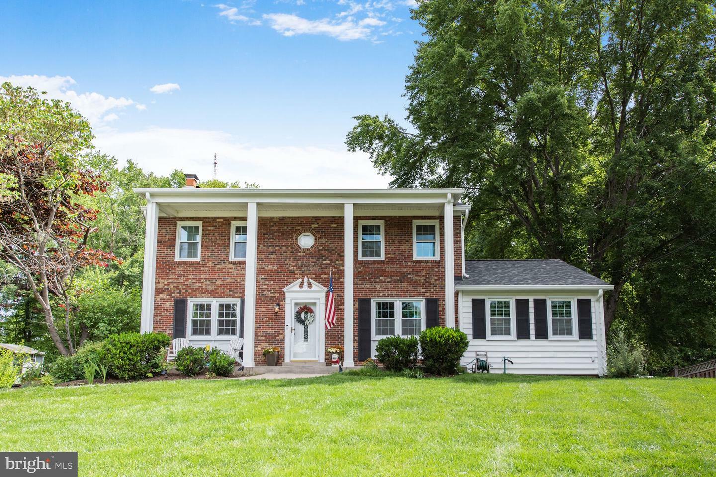 Property Photo:  7611 Kingsbury Road  VA 22315 