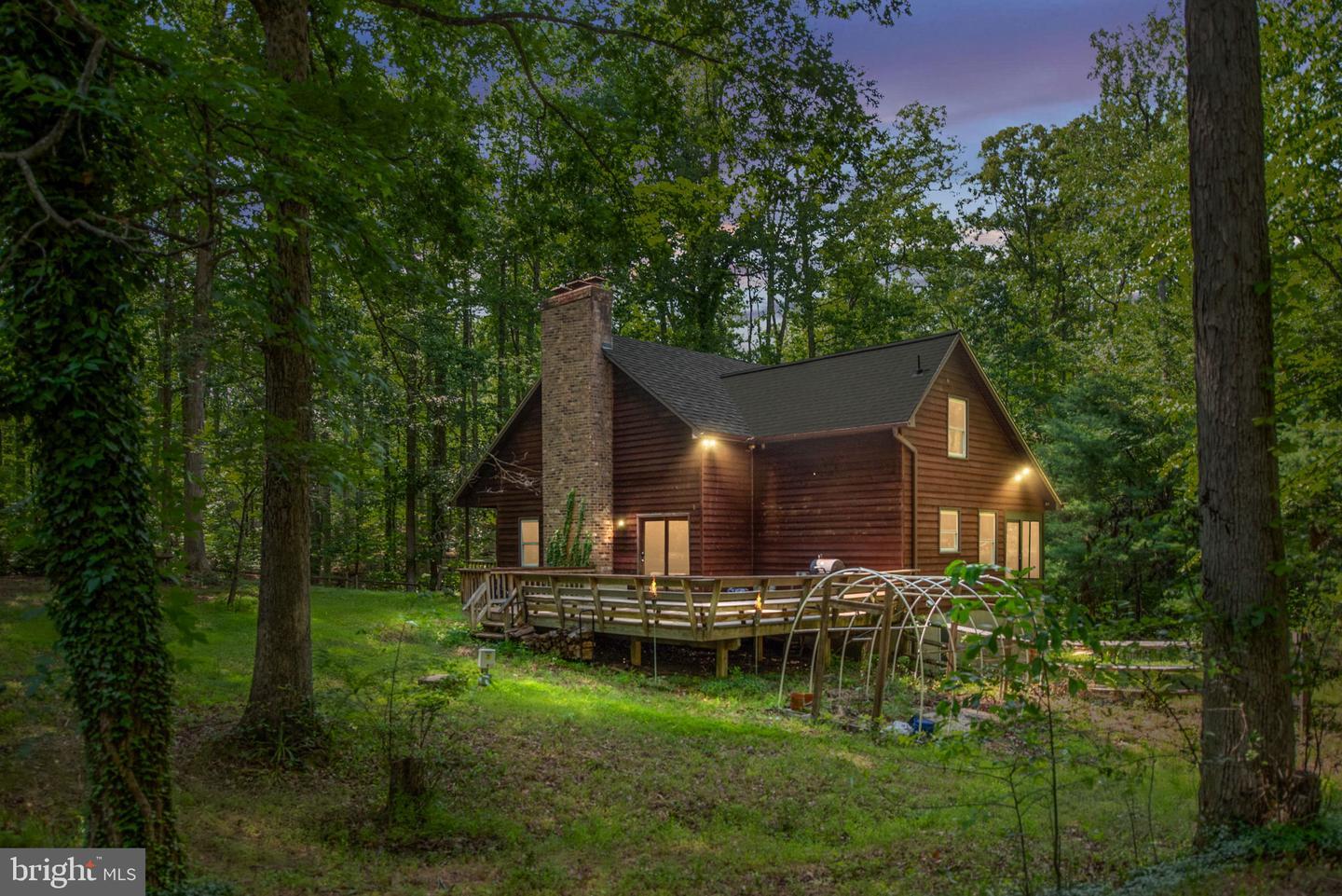 Property Photo: 11 Cardinal Drive VA 22406