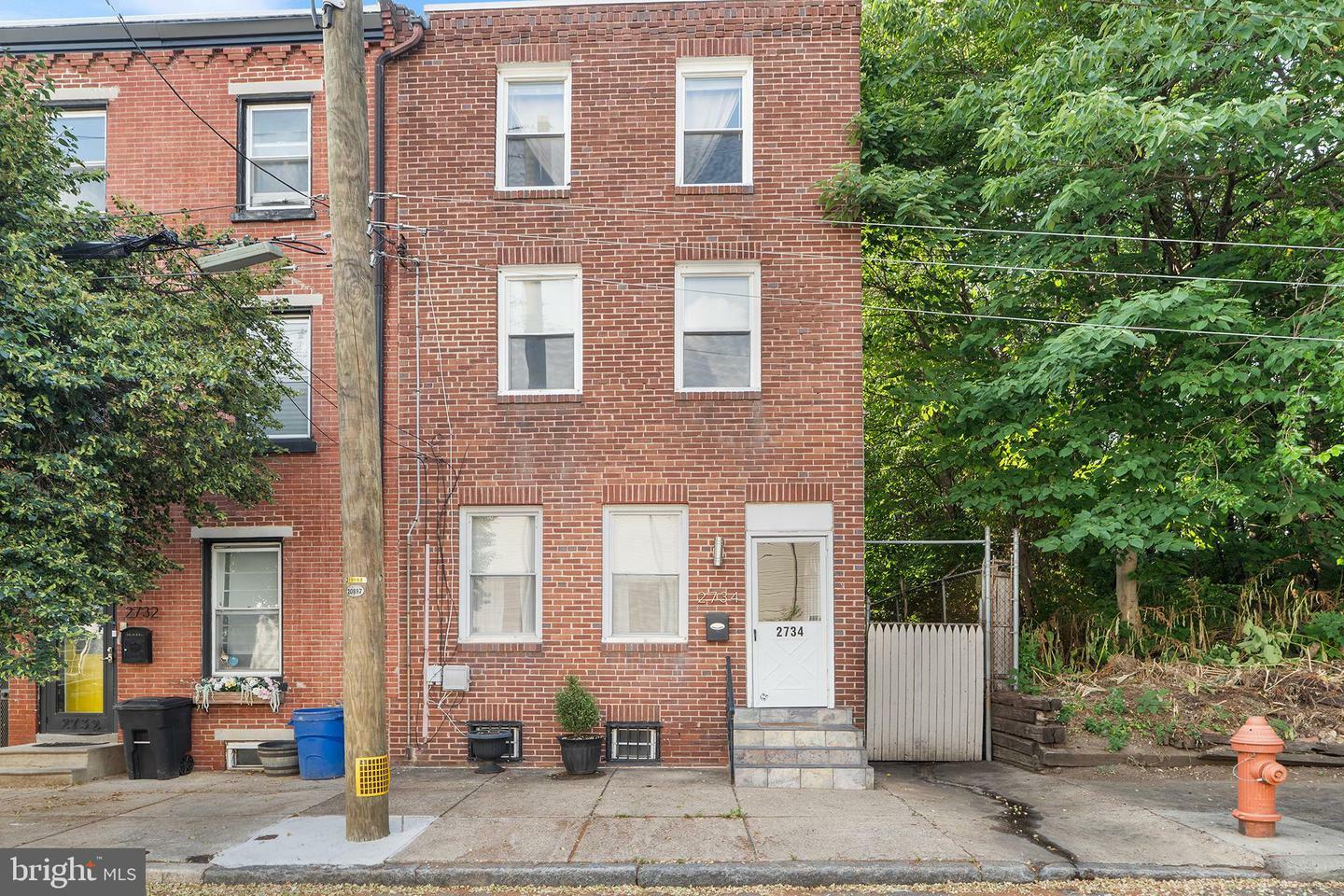2734 Edgemont Street  Philadelphia PA 19134 photo
