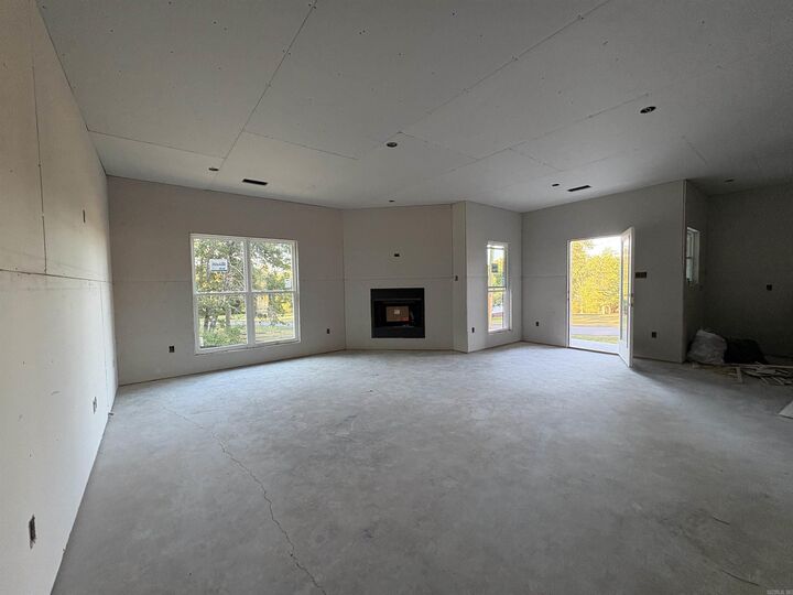 Property Photo: 2-B Silverleaf Cove AR 72058
