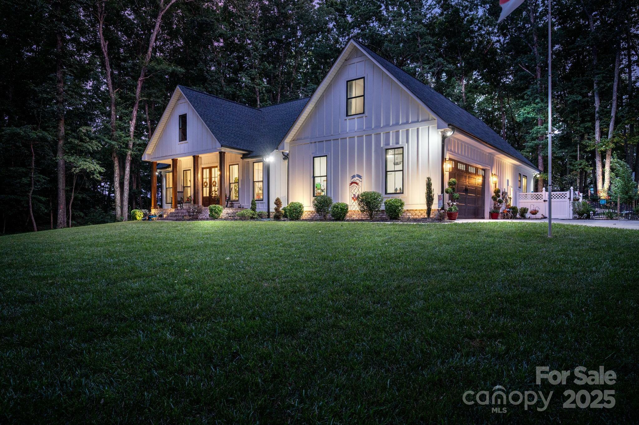 Property Photo: 2418 Shuford Road NC 28092