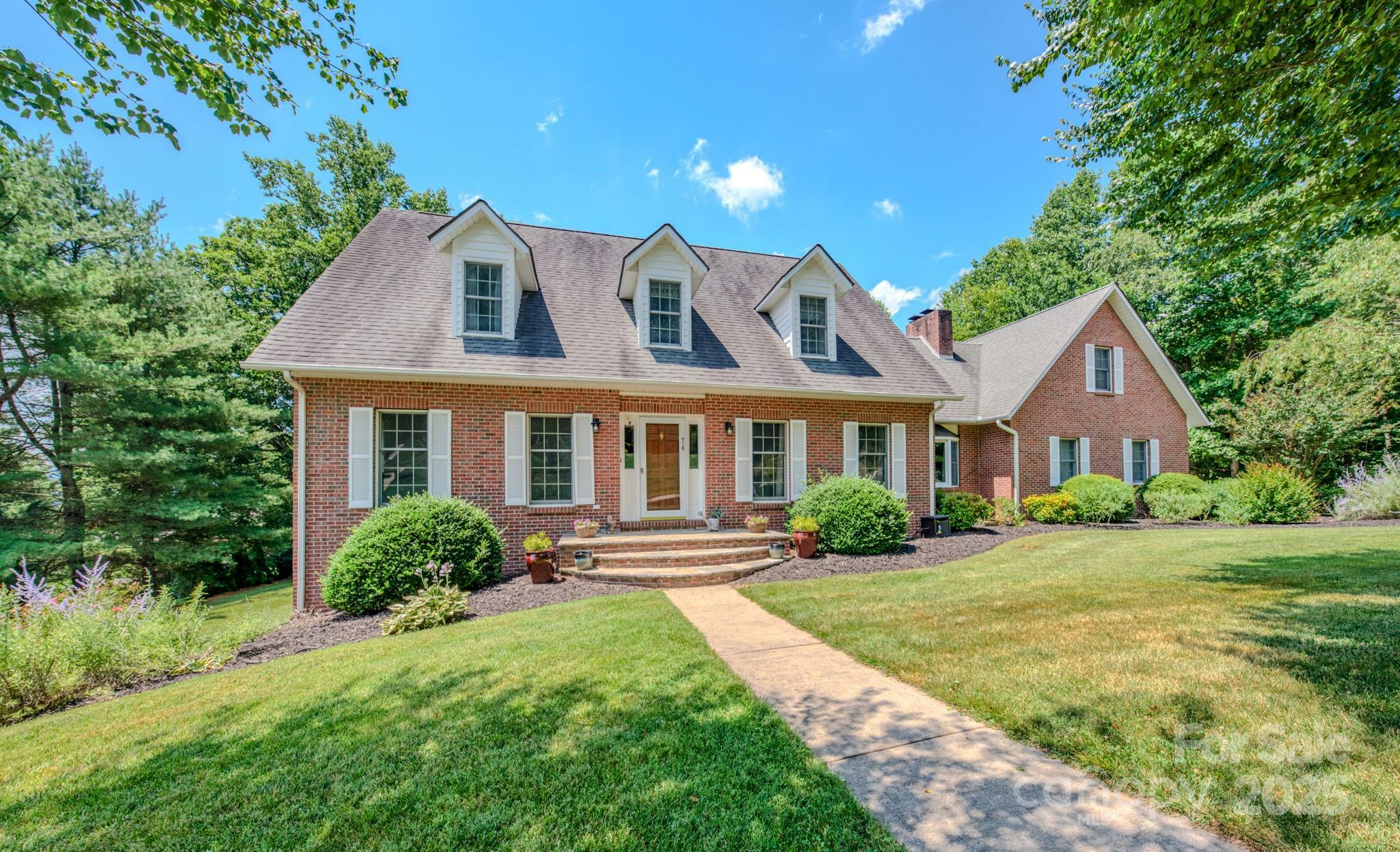 74 Challedon Drive  Candler NC 28715 photo