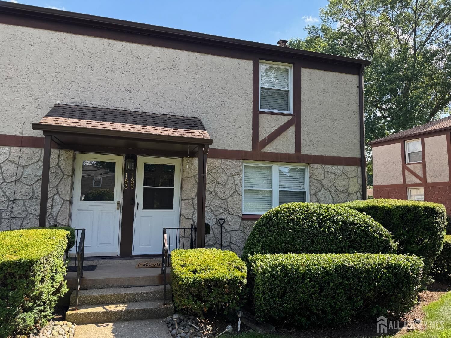 Property Photo:  185 High Street 3101  NJ 08840 