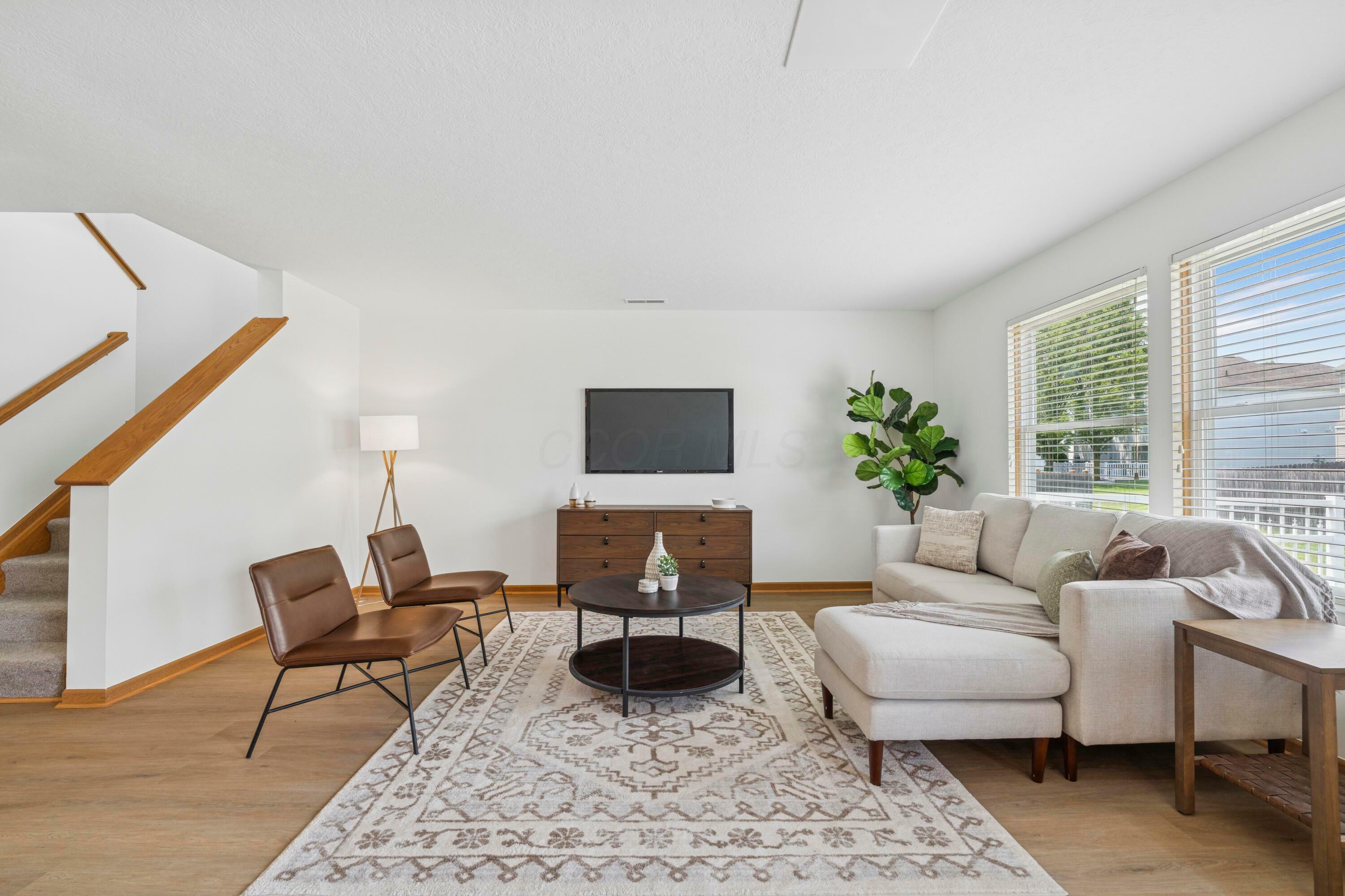 Property Photo:  6872 Spring Bloom Drive  OH 43110 
