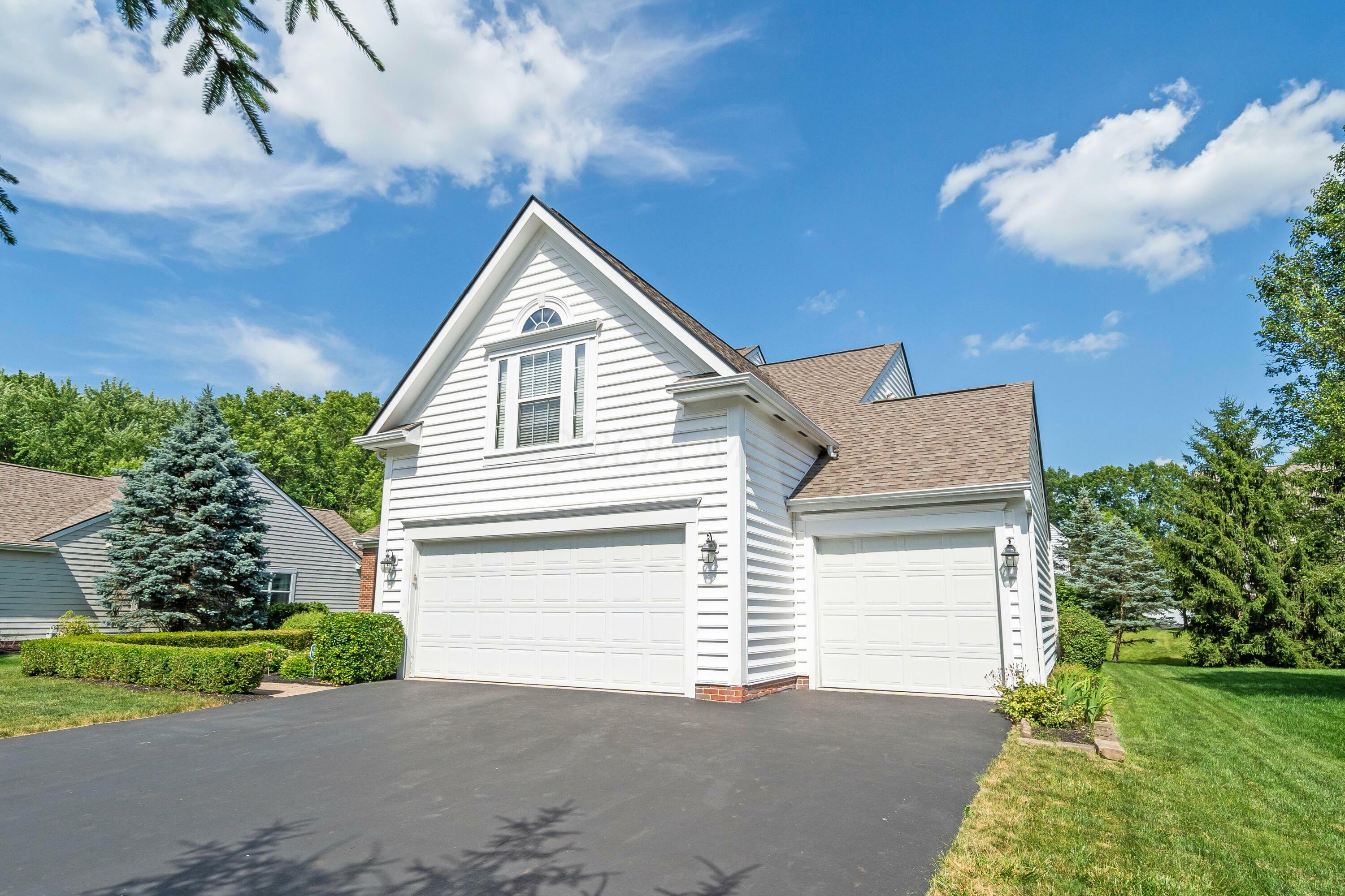 Property Photo: 5375 Ketterington Lane OH 43082