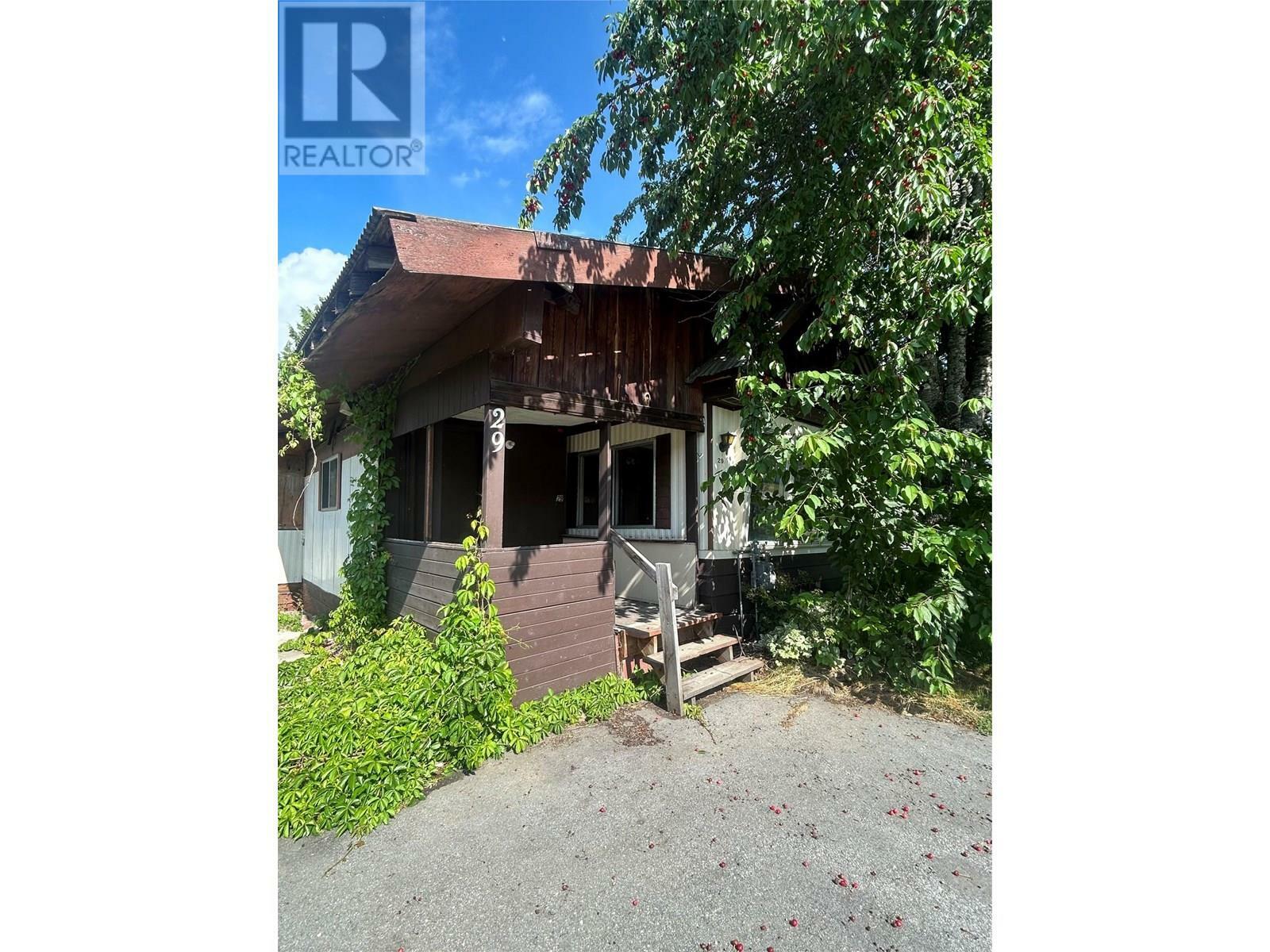 Property Photo: 241 23 Highway North 29 BC V0E 2S0