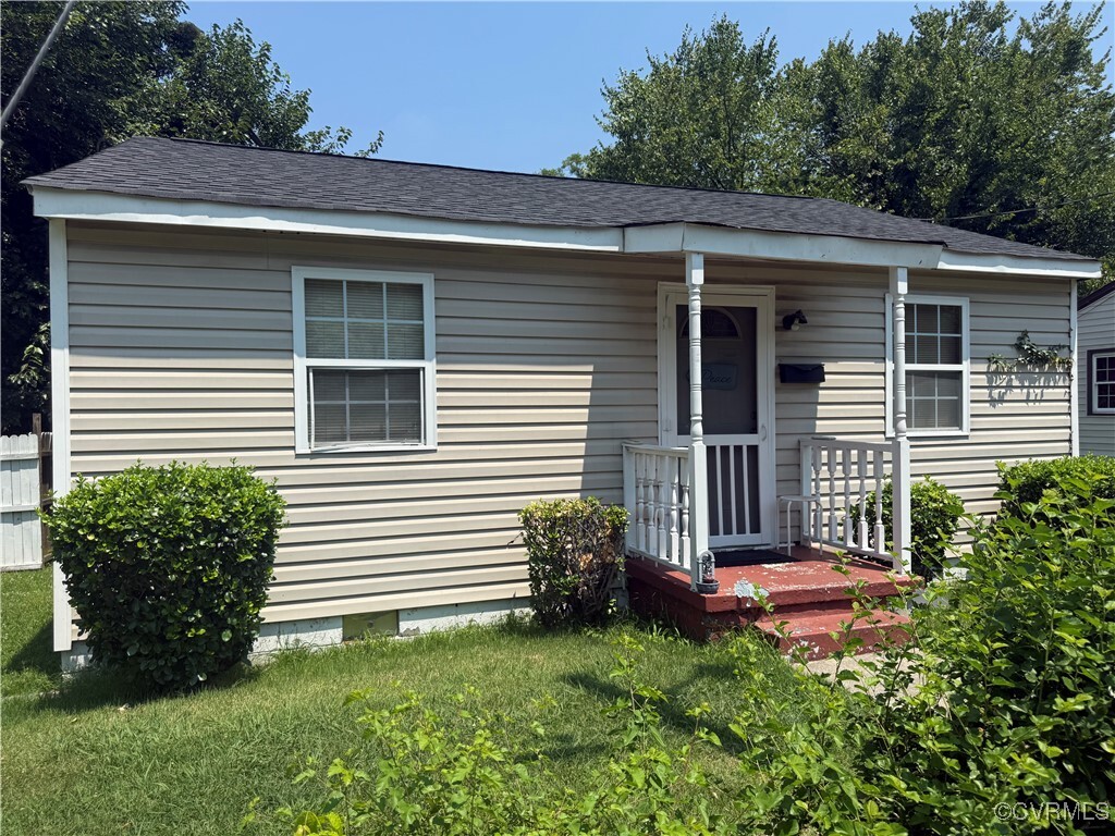 Property Photo: 39 Walnut Lane VA 23803