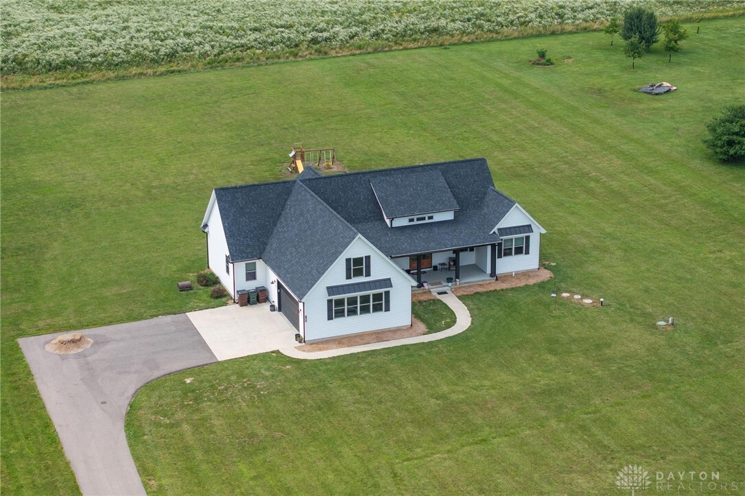 Property Photo: 9782 E US Highway 22 And 3 OH 45113