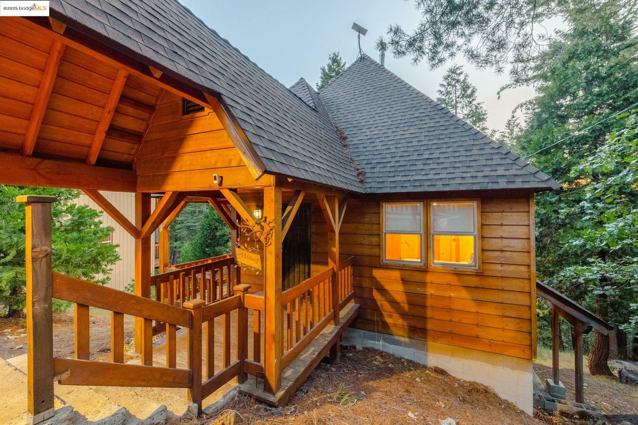Property Photo: 27066 Summerhill Dr CA 95375