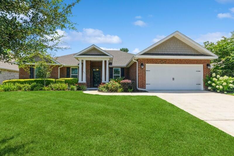 Property Photo: 221 Sweet Tea Lane FL 32439