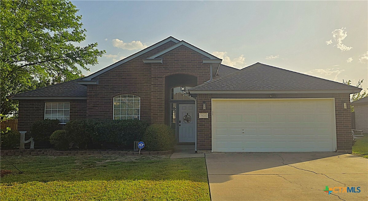 Property Photo: 604 Totem Trail TX 76548