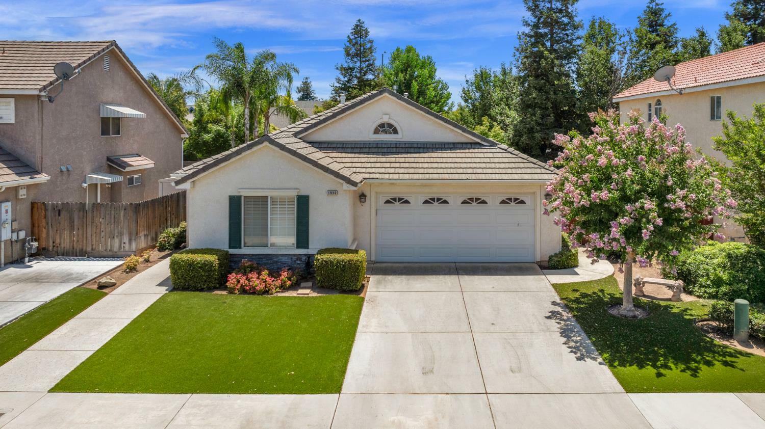 Property Photo:  1950 Lawrence Avenue  CA 93611 