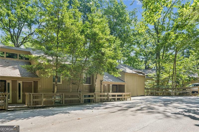 Property Photo: 135 Chestnut Rise Trail 441D GA 30143