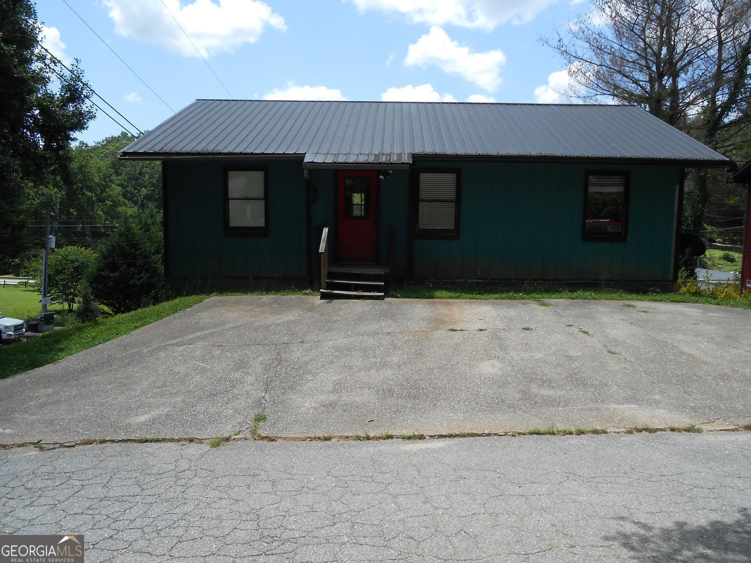 Property Photo: 5 W West Pine Crest Drive GA 30525