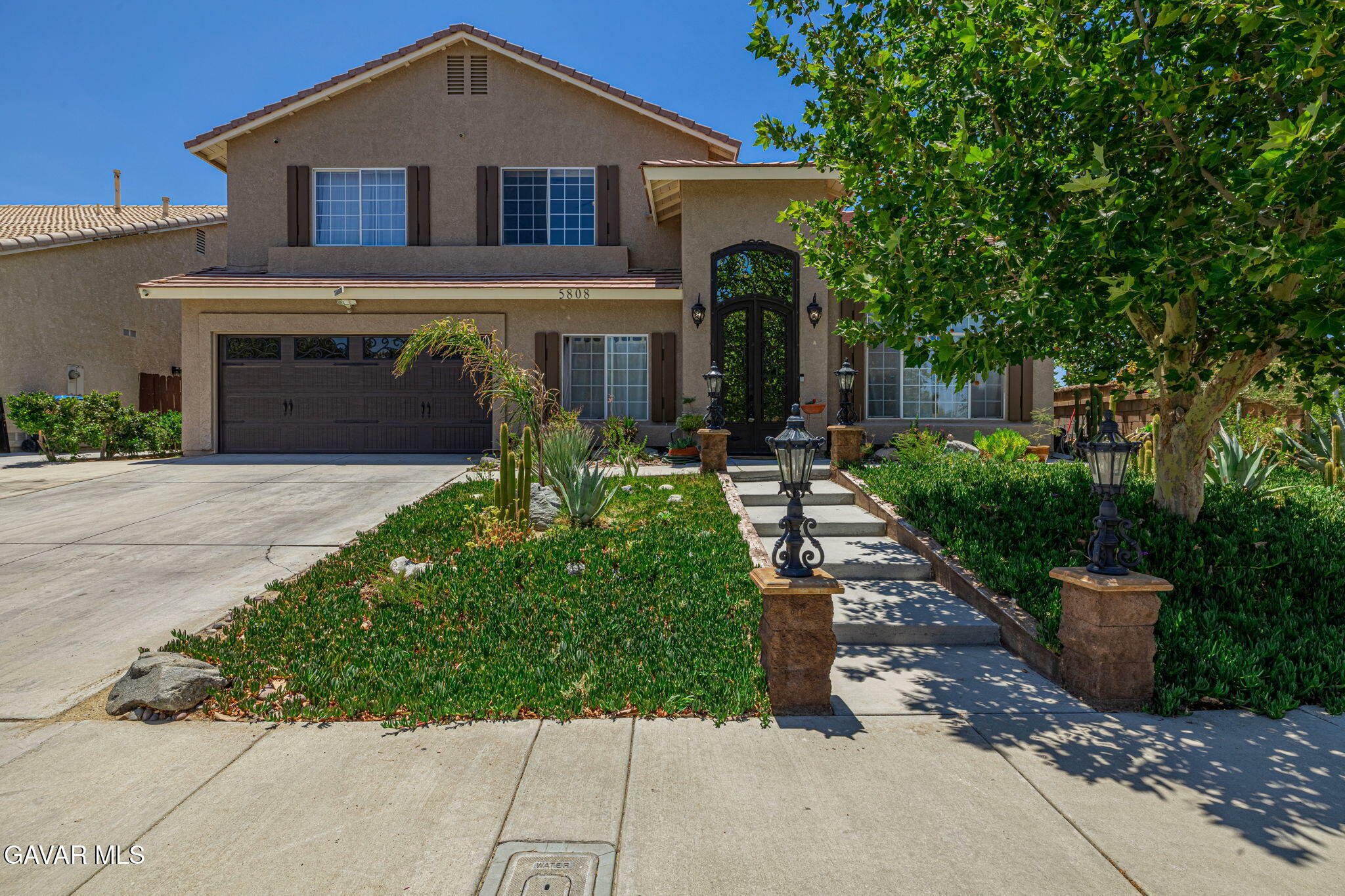 Property Photo:  5808 Monterey Place  CA 93552 