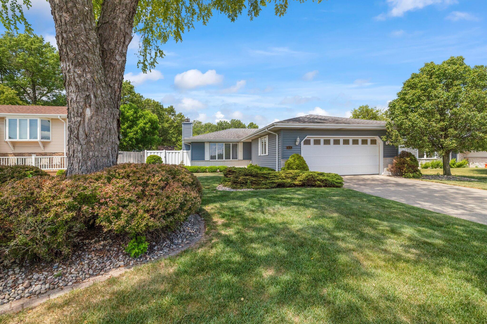 Property Photo: 638 N Lillian Avenue IN 46319