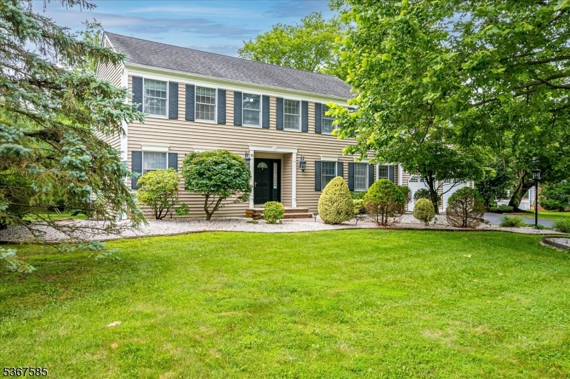 18 Joshua Dr  Hillsborough Twp. NJ 08844 photo
