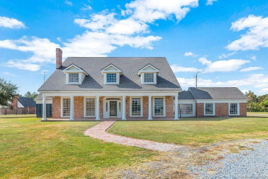 Property Photo: 3823 Haymark Road LA 70605