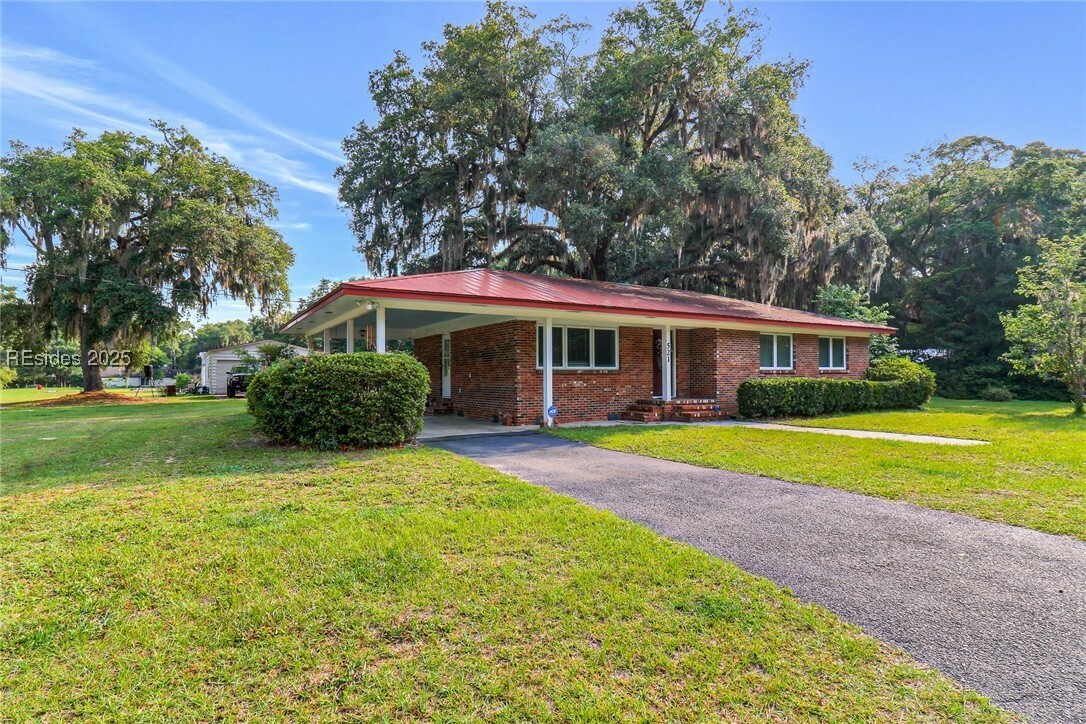 Property Photo: 521 May River Road SC 29910