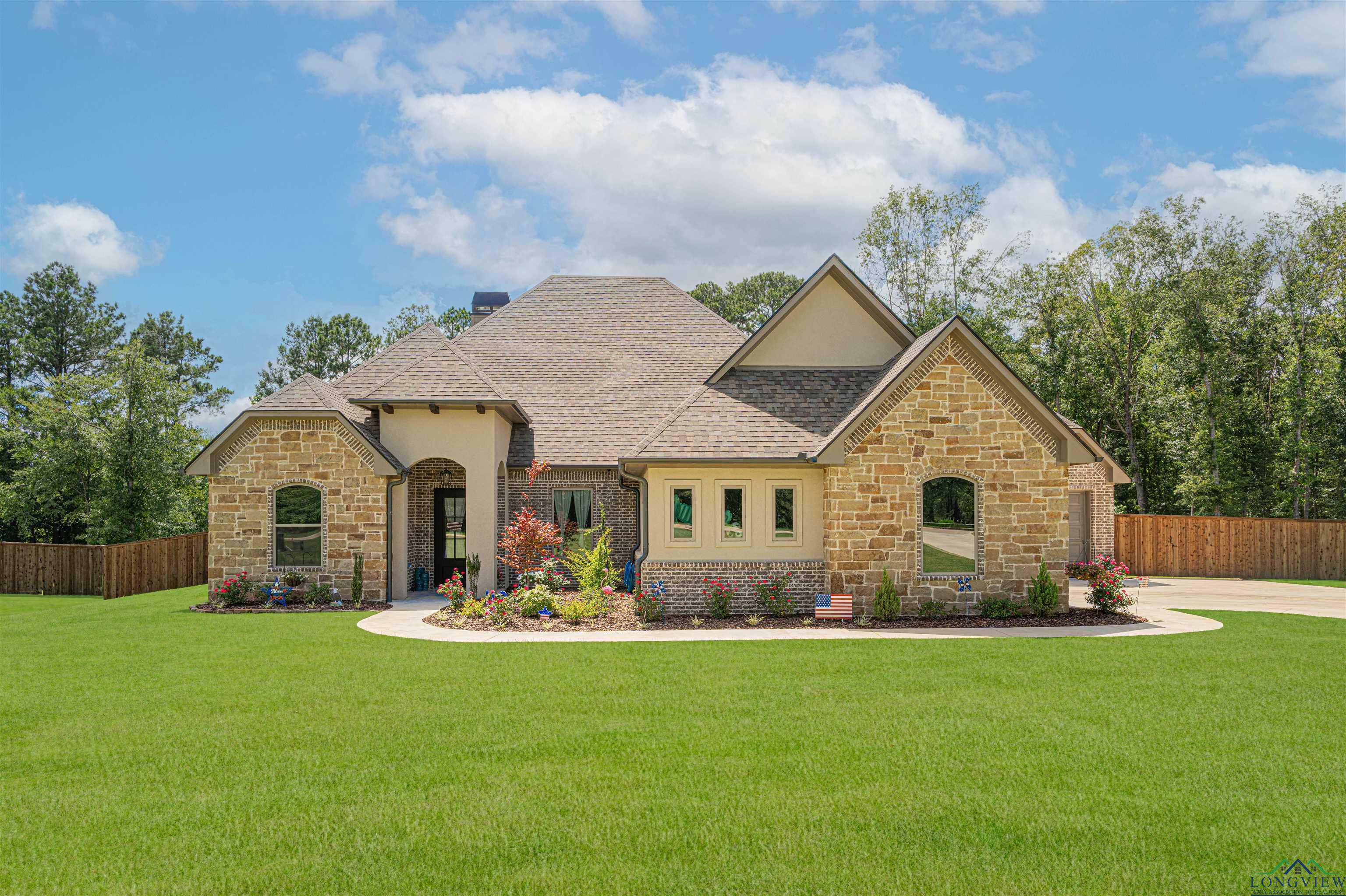125 Thorn Briar  Longview TX 75602 photo