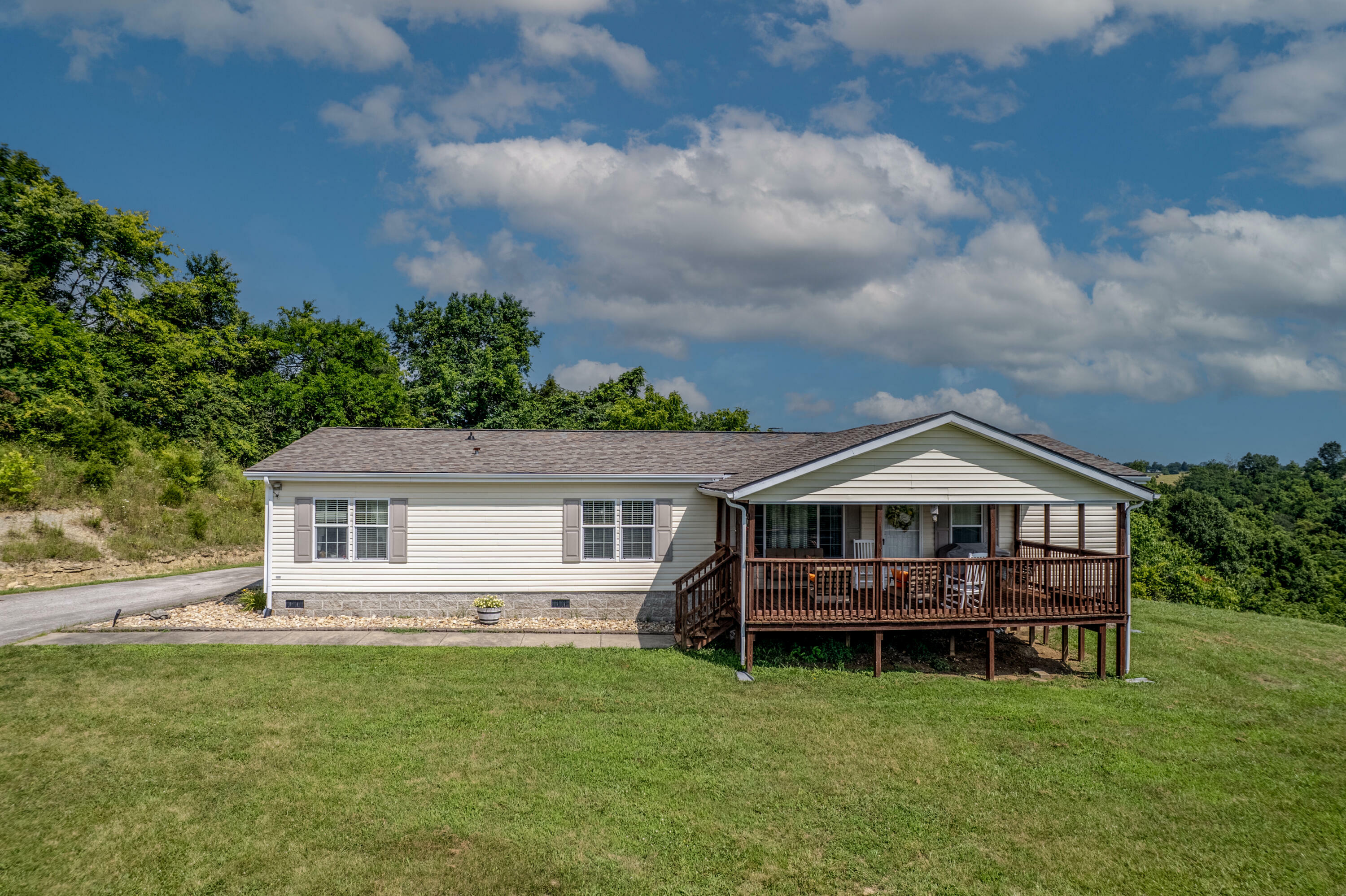 Property Photo: 494 Janice Lane KY 40360