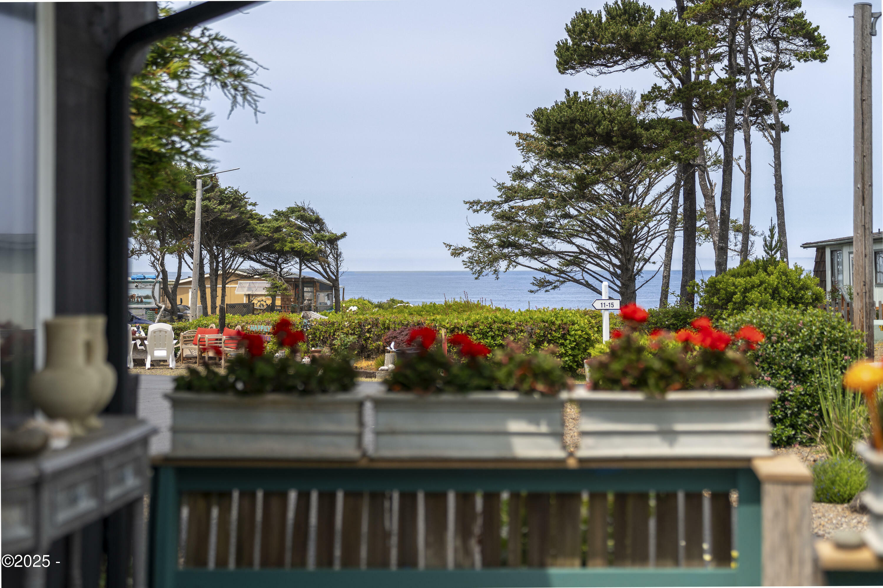 Property Photo: 4875 N Hwy 101 Highway 11 OR 97341