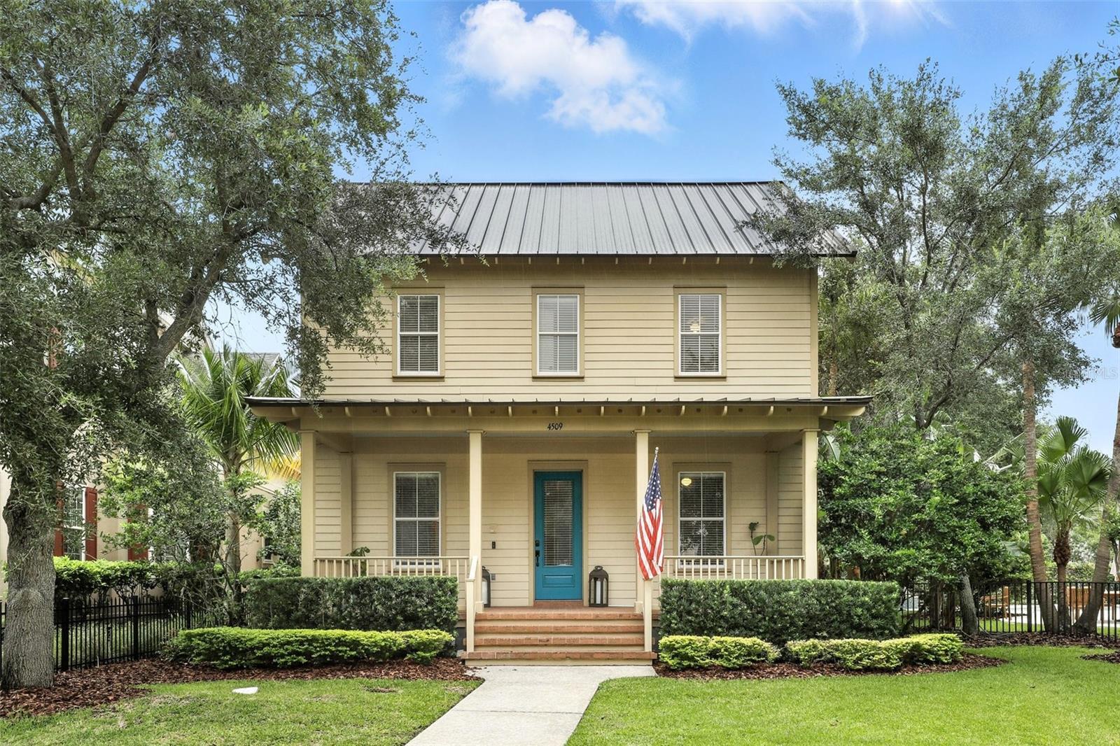 Property Photo: 4509 Belkin Court FL 32814
