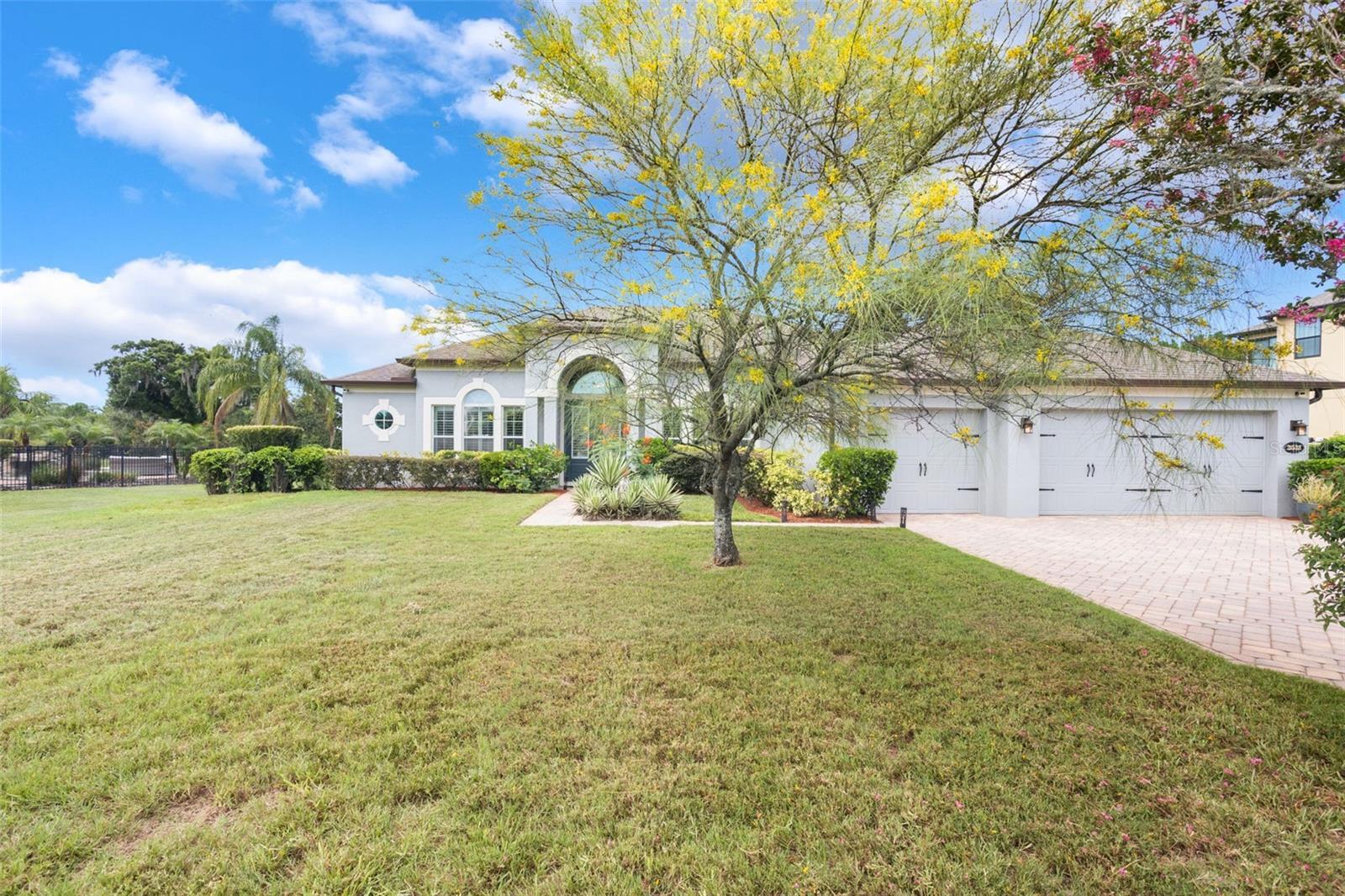 Property Photo: 3531 Oriskany Drive FL 32820
