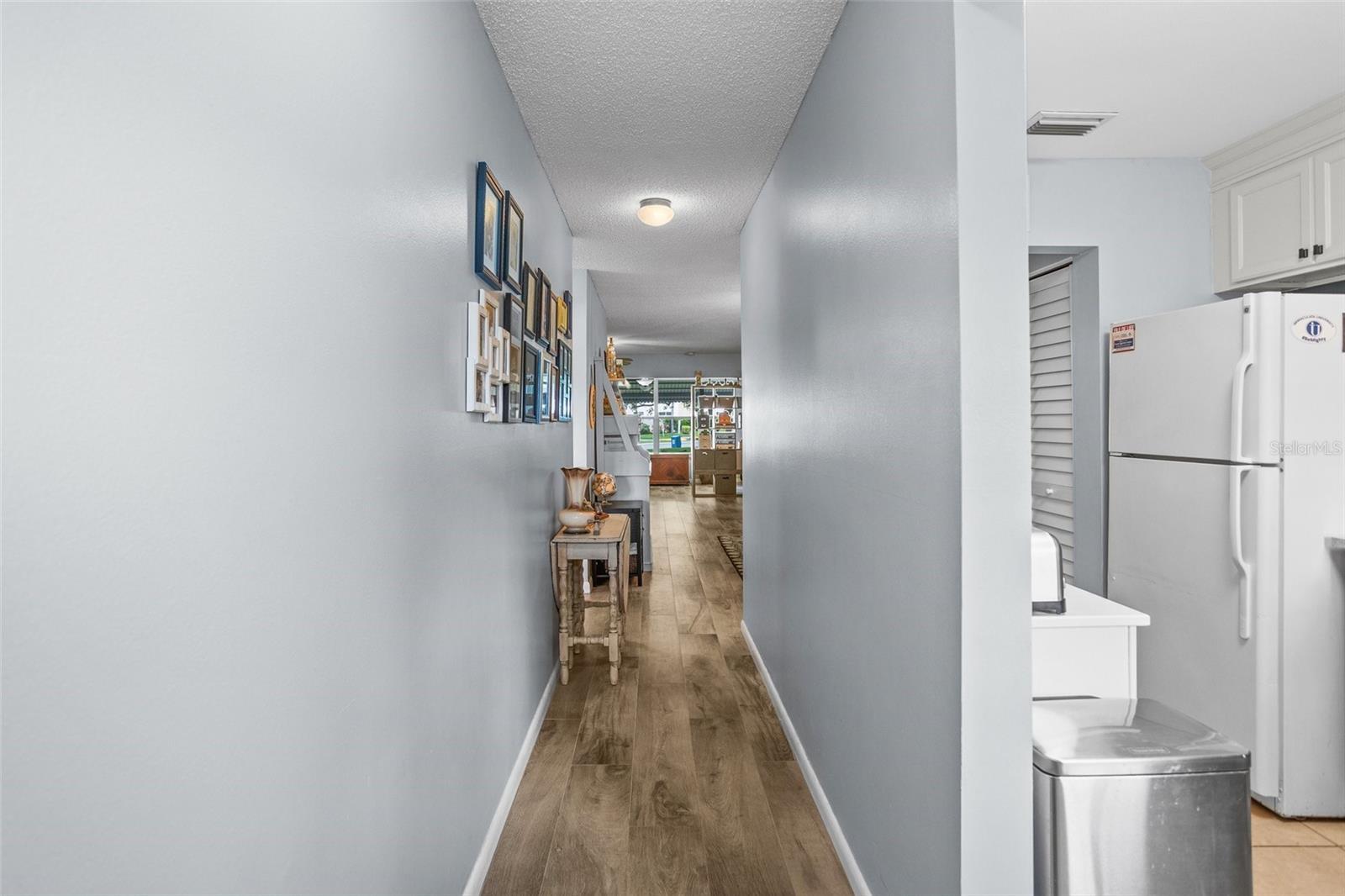 Property Photo: 5660 80th Street N B106 FL 33709